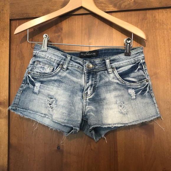 ✨3/$30✨Seduction by sirens jean shorts - Picture 1 of 3